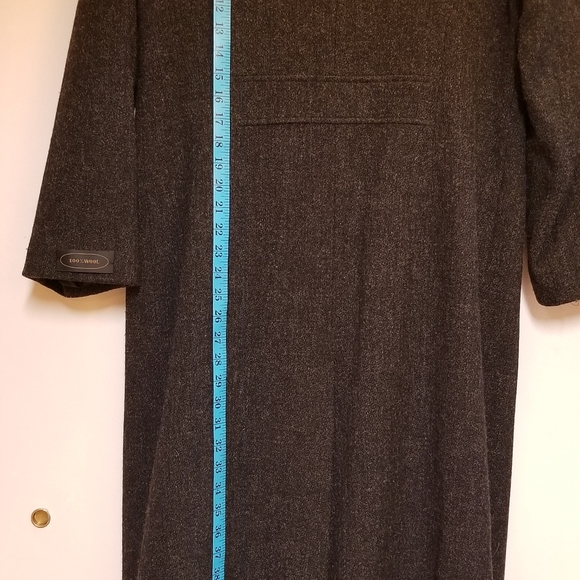 Ladies Maxi Coat - Picture 9 of 10